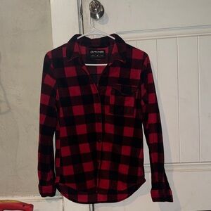 Dakine womens small Red and Black Checkered Shirt fleece flannel